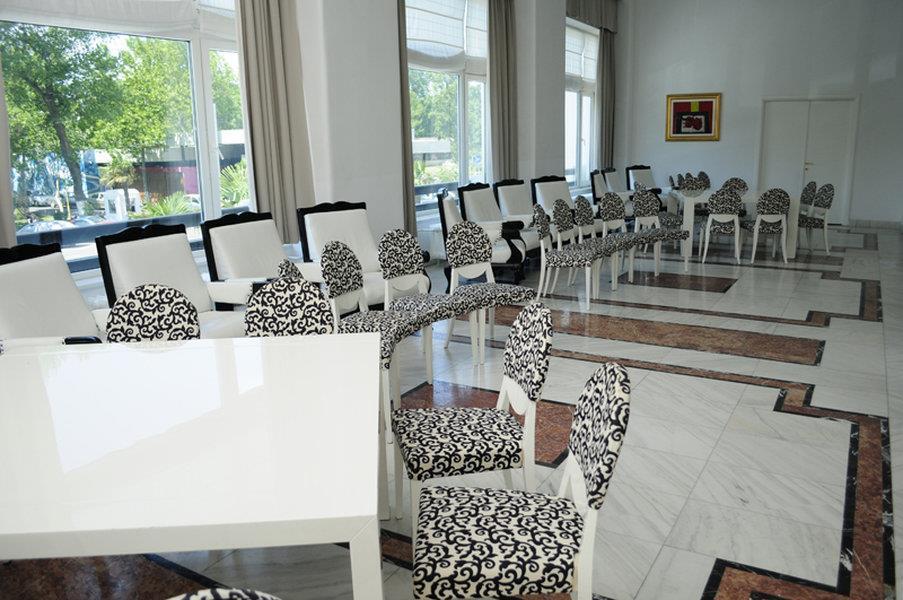 Hotel Grand Rex Mamaia