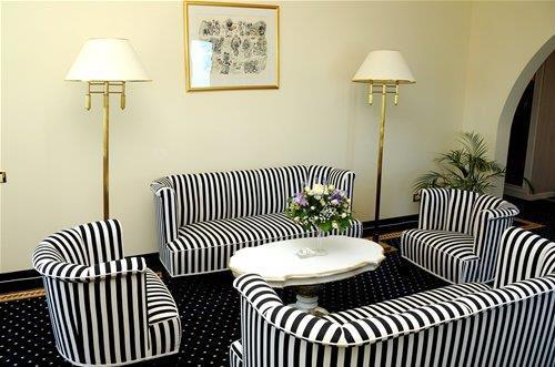Grand Rex Hotel Mamaia